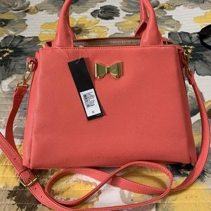 Tahari Purse/Handbag NWT - Never been used